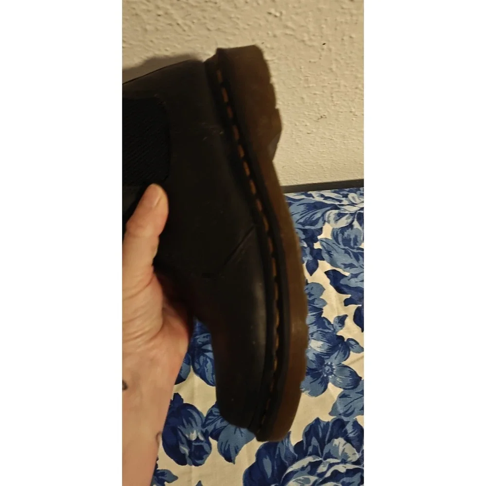 Dr Martens Chelsea Boots 2976 Slip Resistant Leather Black Pre Owned Us7